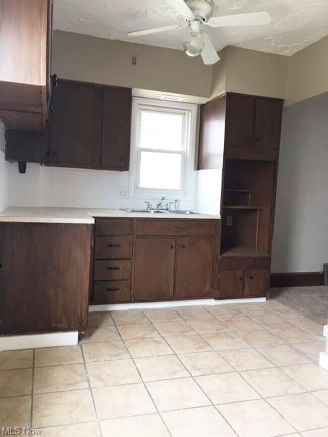 Foto del edificio - Two bedroom one bathroom home for rent