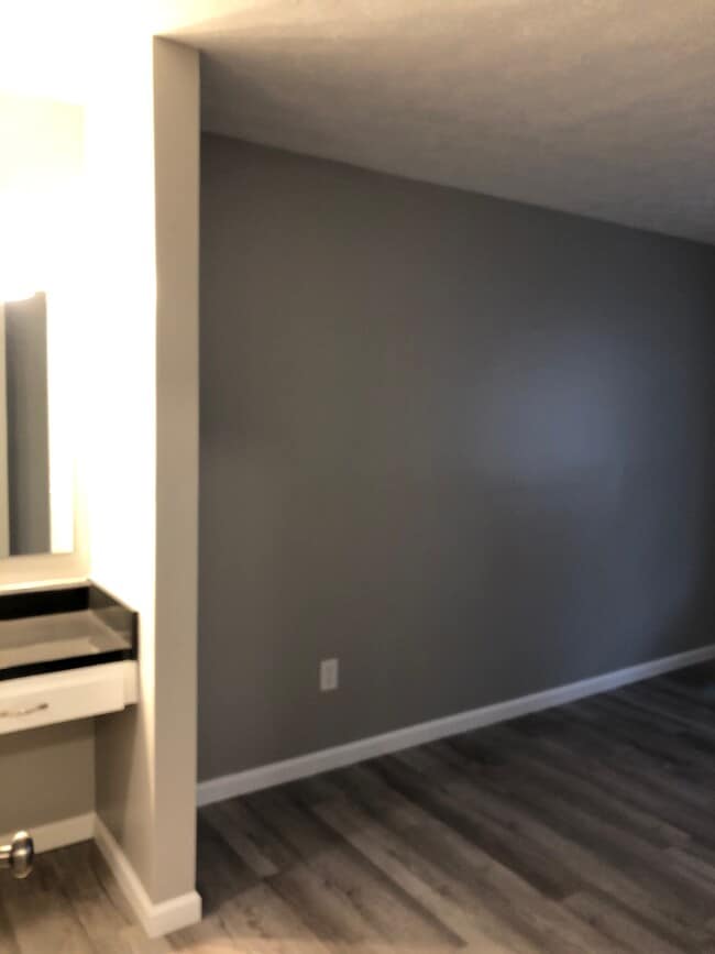 Building Photo - 624 Pebble Place Dr