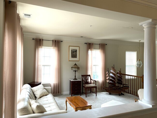 Foto del edificio - 151 Chevy Chase St