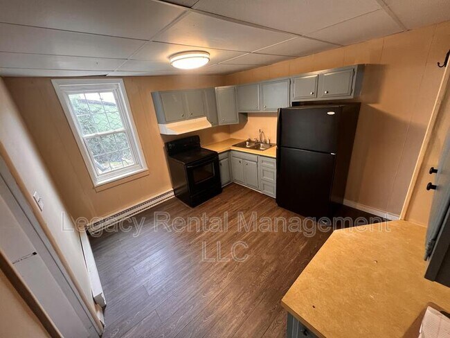 Foto del edificio - 129 South Gilbert Street - 5