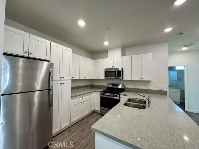 Foto del edificio - 1212 Fedora St