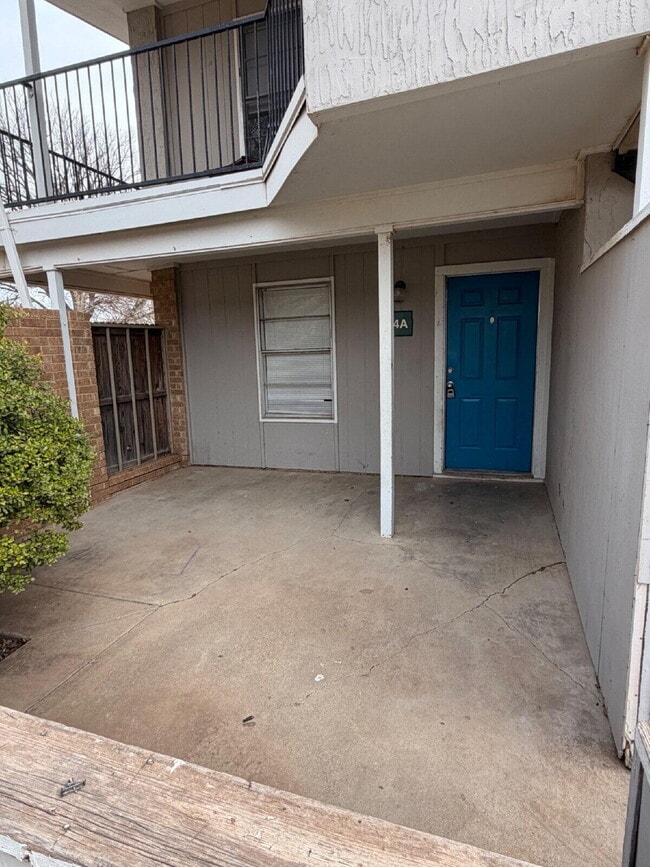 Building Photo - 3211 35th St