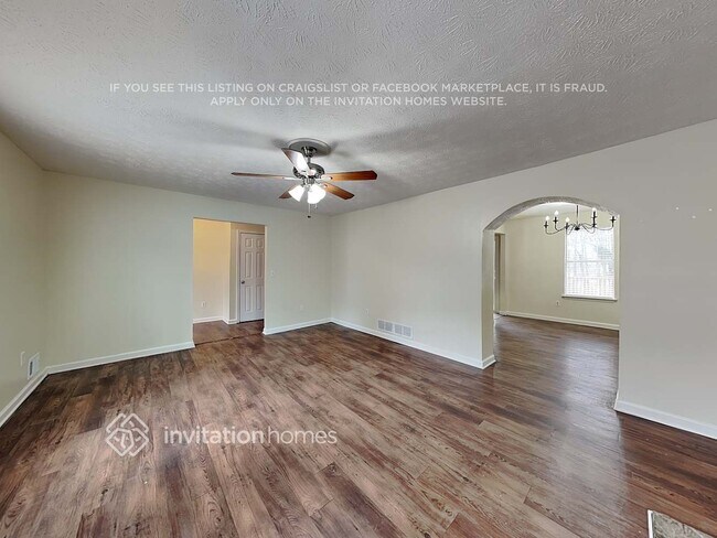 Foto del edificio - 1835 Red Rose Ln