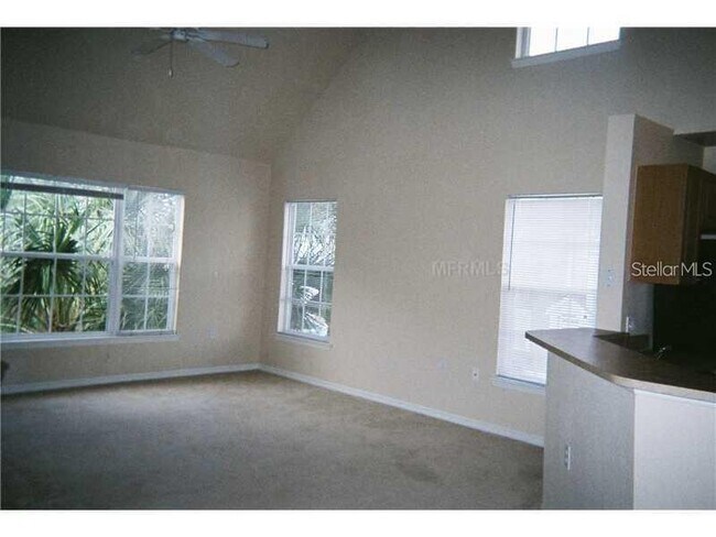 Foto del edificio - 5581 Rosehill Rd