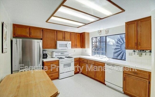 Building Photo - 618 Double Eagle Way