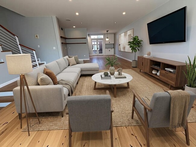 Building Photo - 1128 22nd St