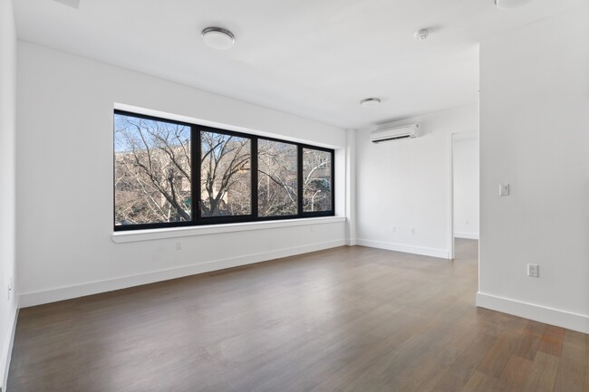 Building Photo - Manhattanville One Bedroom