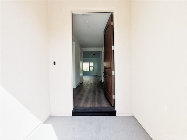 Foto del edificio - 128 Abalone