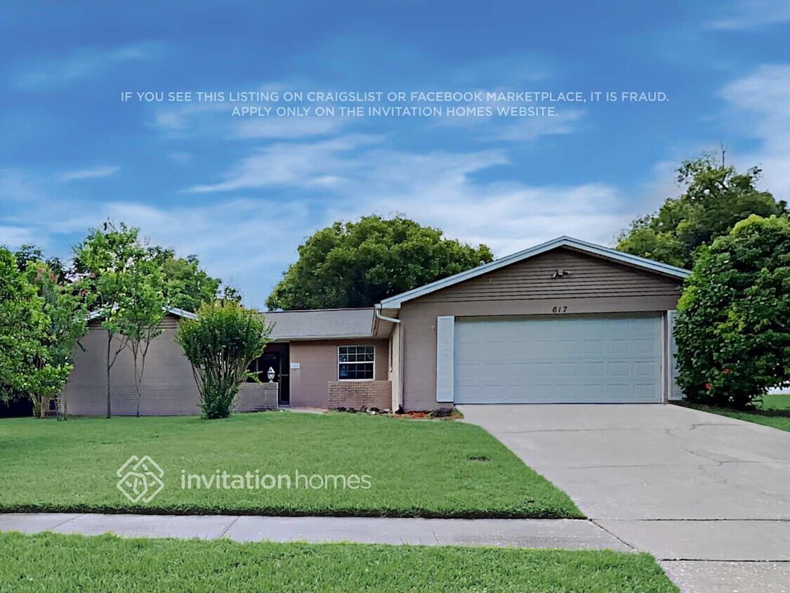 Primary Photo - 617 Banderas Ave