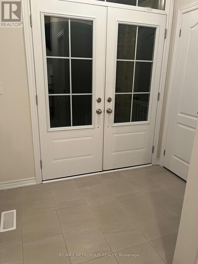 Photo du bâtiment - 3007 Sierra Dr