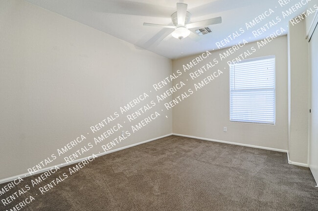 Building Photo - 12610 W Medlock Dr