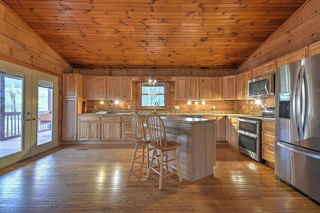 Foto del edificio - 13625 Horton Hwy