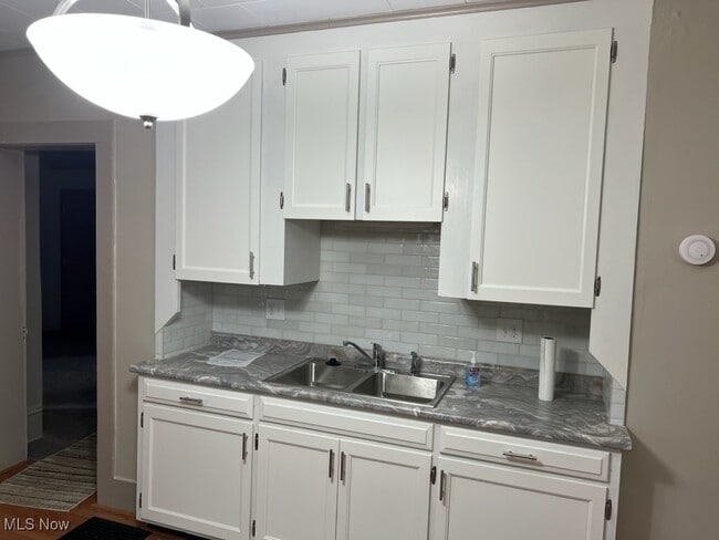 Foto del edificio - 251 Fair Ave NW