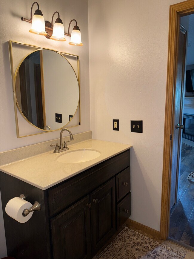 Foto del edificio - Heartland Fields Condos