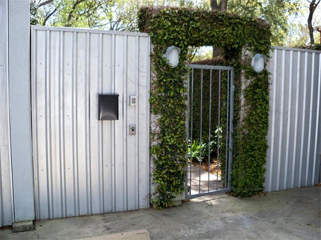 Building Photo - 902 S Friendswood Dr