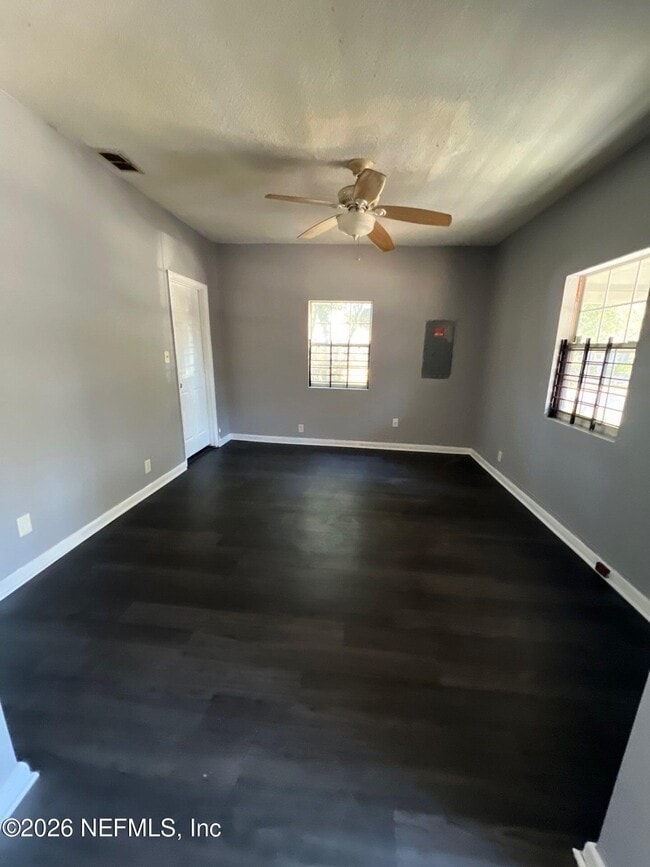 Foto del edificio - 2965 Dignan St