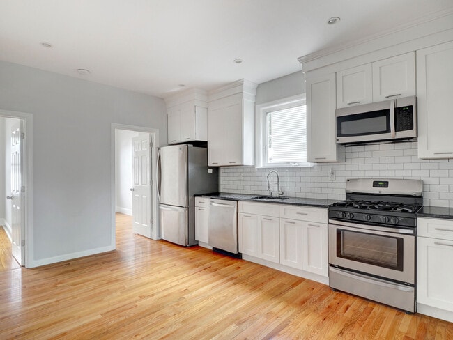 kitchen - 45 New St