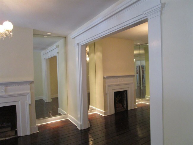 Building Photo - 301 Grove St