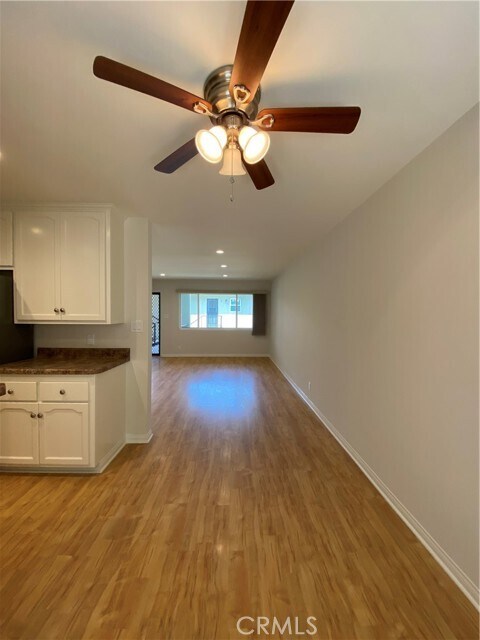 Foto del edificio - 665 W 34th St