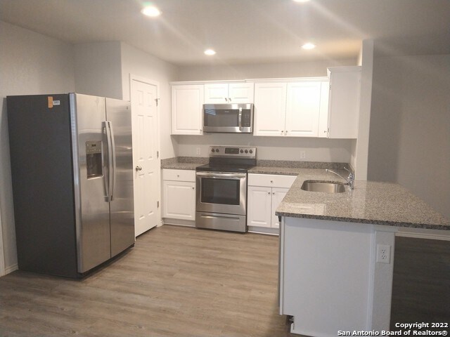 Building Photo - 8210 Pinnacle Way