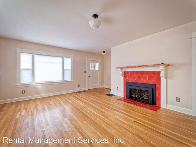 Building Photo - 4 br, 2 bath House - 2502 SE Yamhill St