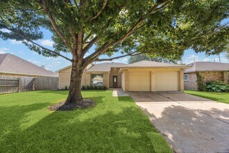 Building Photo - 2710 Hazy Creek Dr