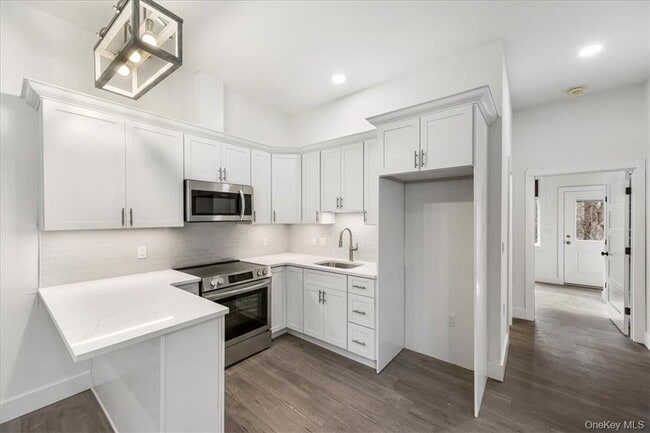Building Photo - 1083 US-9