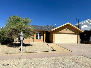 Building Photo - 1517 Desierto Rico Ave