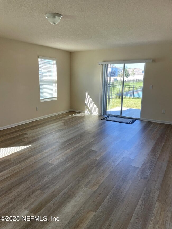 Building Photo - 272 Jarama Cir