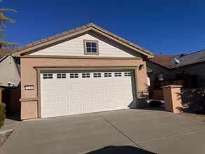 Building Photo - 9145 Spruce Creek Ct