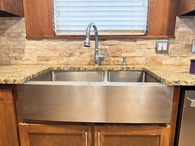 Building Photo - Spacious 4-Bedroom Home with Solar Savings, Modern Upgrades, and Workshop Space