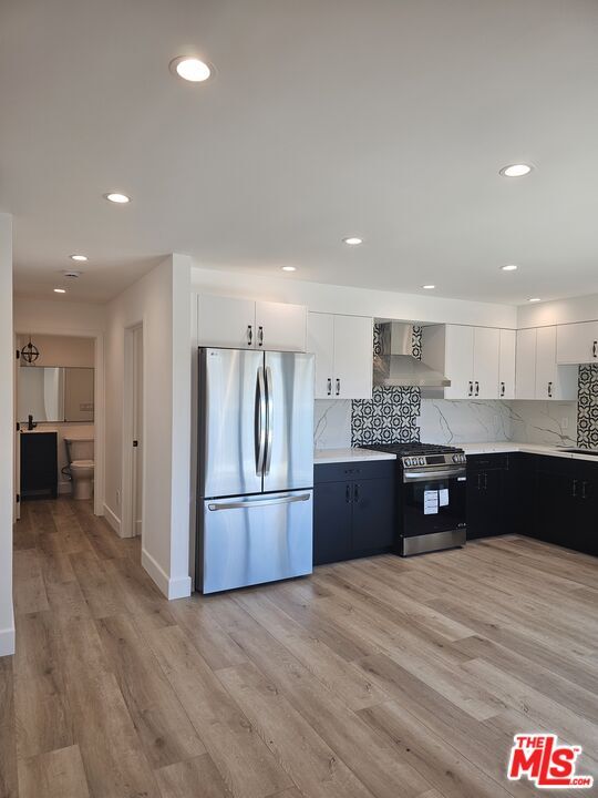 Foto del edificio - 5247 W 9th St