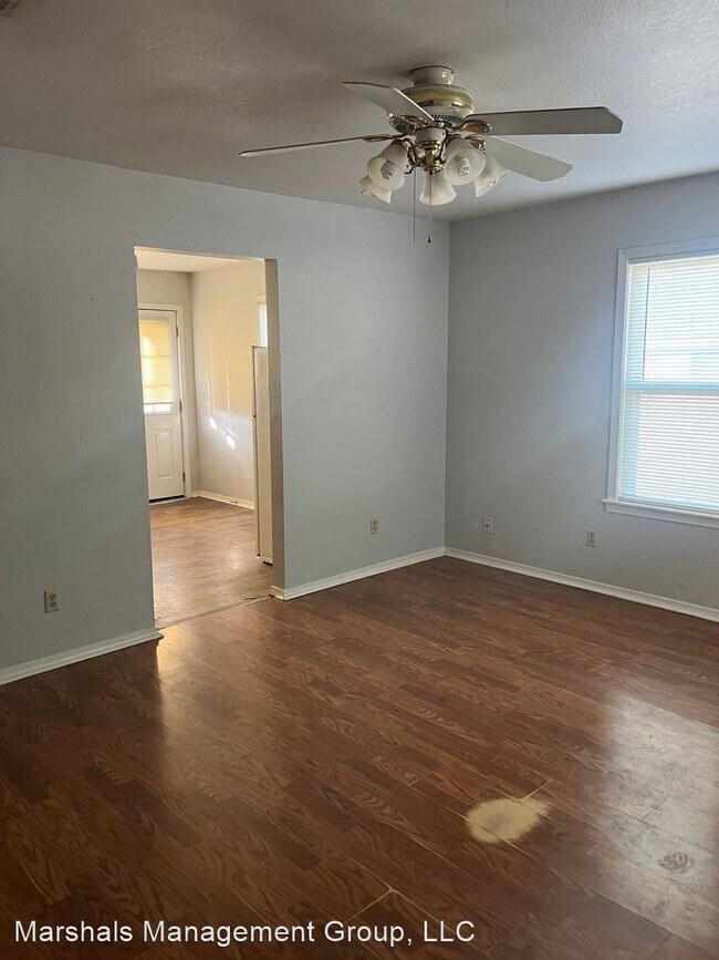 Foto del edificio - 2 br, 1 bath House - 3816 Jenny Lind Road