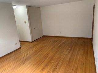 Livingroom - 417 Grand Ave