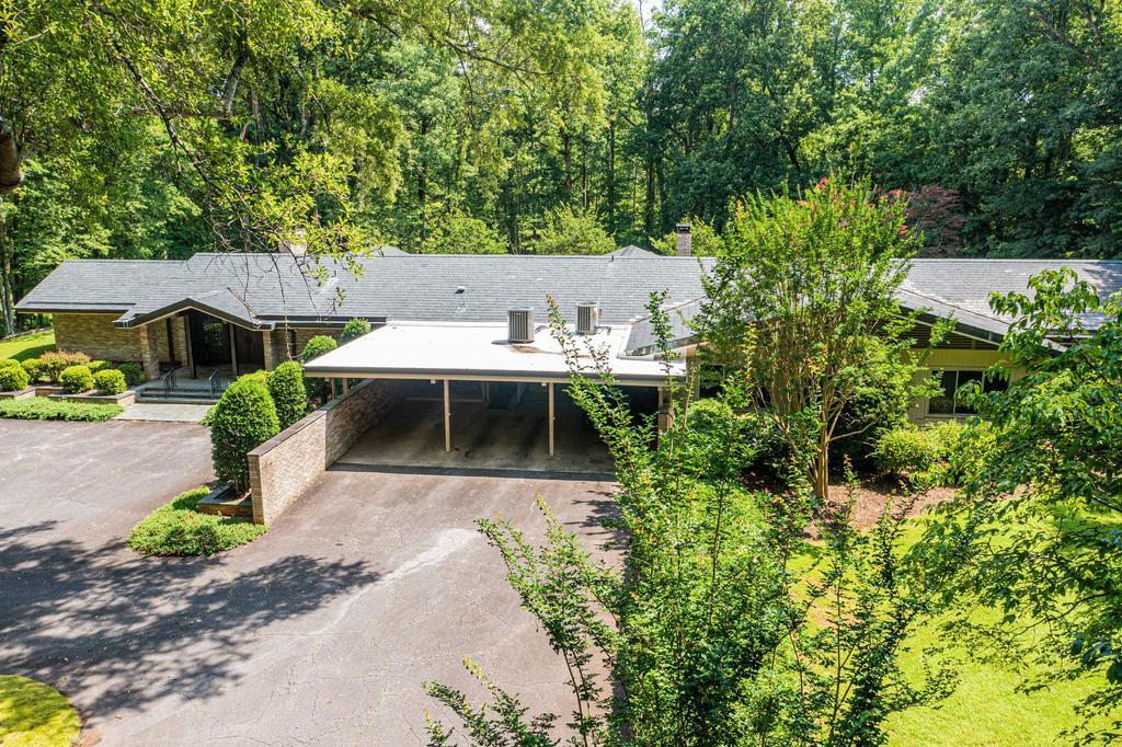 Primary Photo - 153 Hillhaven Pl SE