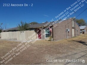 Building Photo - 2312 Andover Dr