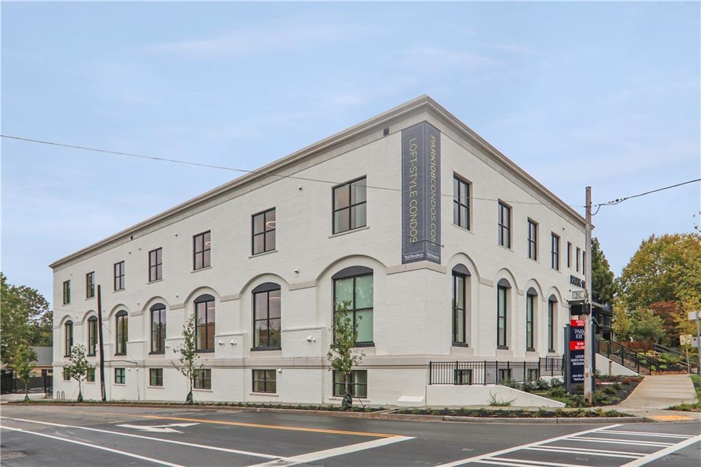 108 Park Pl Unit 308, Decatur, GA 30030 Condo for Rent in Decatur, GA