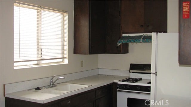 Building Photo - 761 Upton Dr