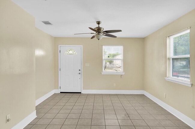 Building Photo - 5151 St Anthony Ave