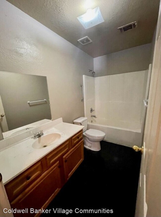 Foto del edificio - 2 br, 1 bath House - 310 Liberty Unit B