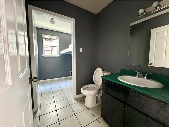 Foto del edificio - 3615 Jupiter Dr