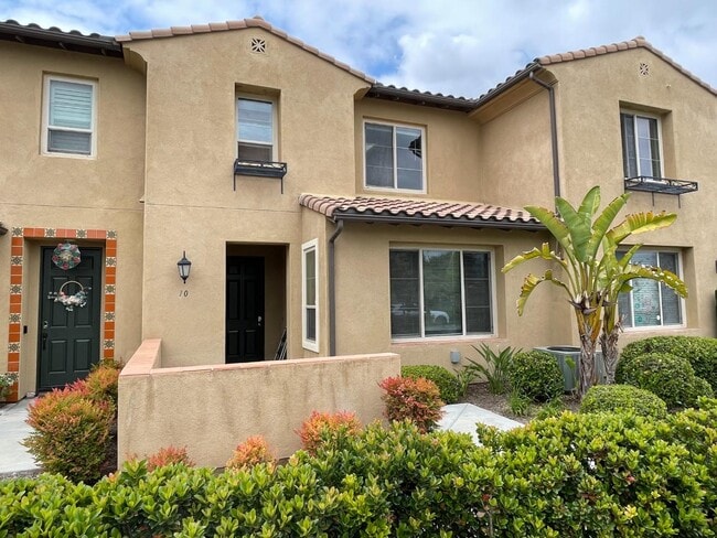 Building Photo - 2208 Pasadena Ct