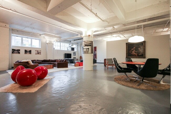 Irving St Lofts - Irving St Lofts