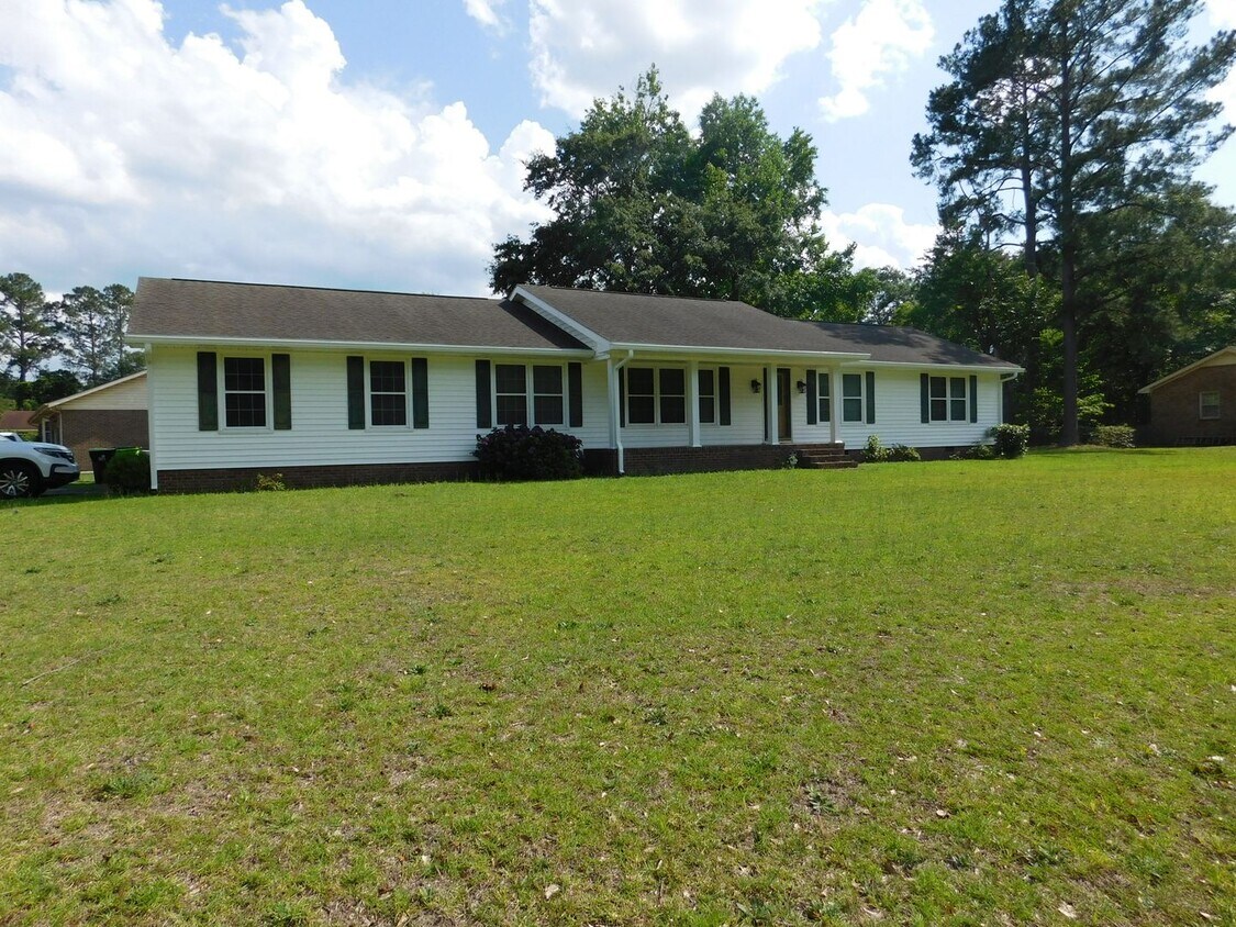 Foto principal - 3701 Lavenham Rd