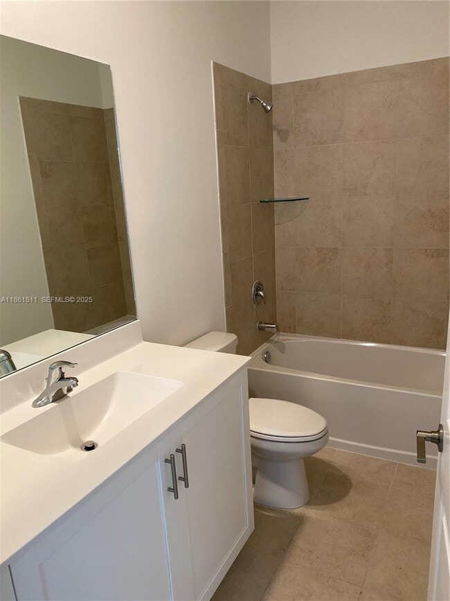 Building Photo - 316 NE 208th Terrace