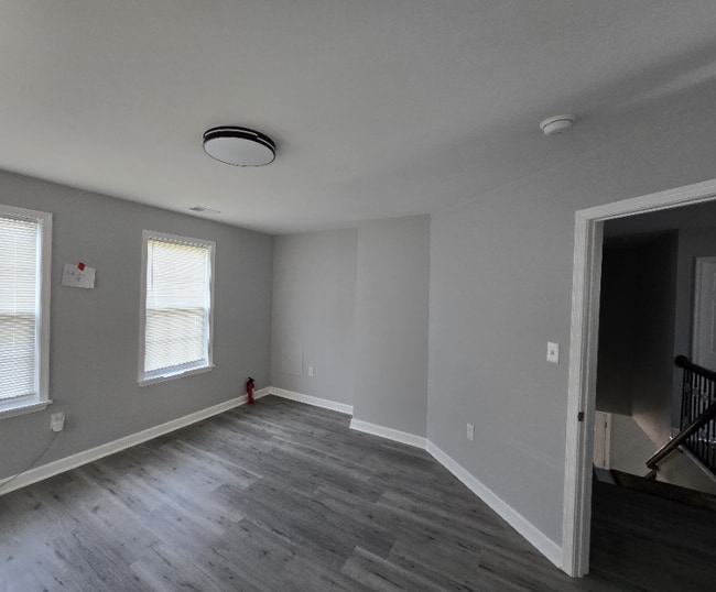 Photo - 4303 Urn St House