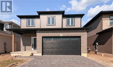 Building Photo - 28 Rosina Ln