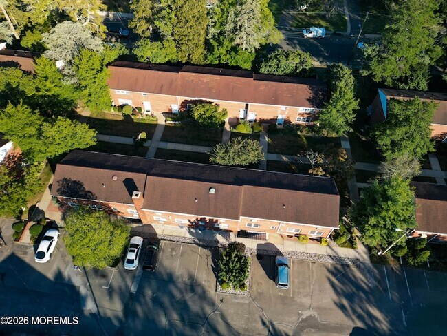 Foto del edificio - 364 Westwood Ave