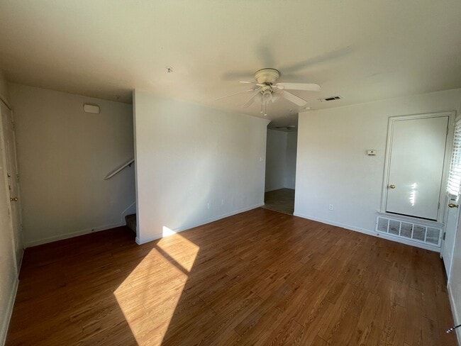 Building Photo - 3405 Atkinson Ave