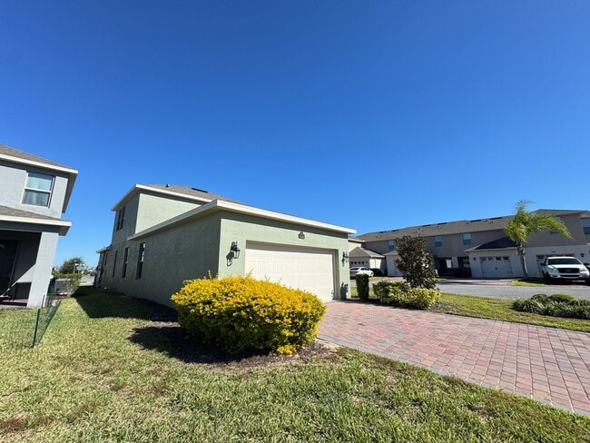 Building Photo - GORGEOUS 3 Bd/2.5 Ba in Winter Garden!!